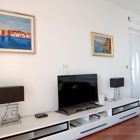 73 Stairs Apartment Дубровник Экстерьер фото